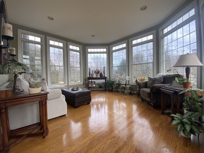 Building Photo - 204 Bohemia Mill Pond Dr