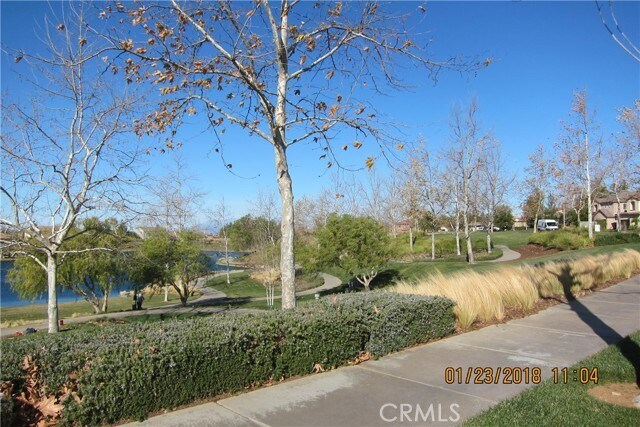 Building Photo - 38209 Divot Dr