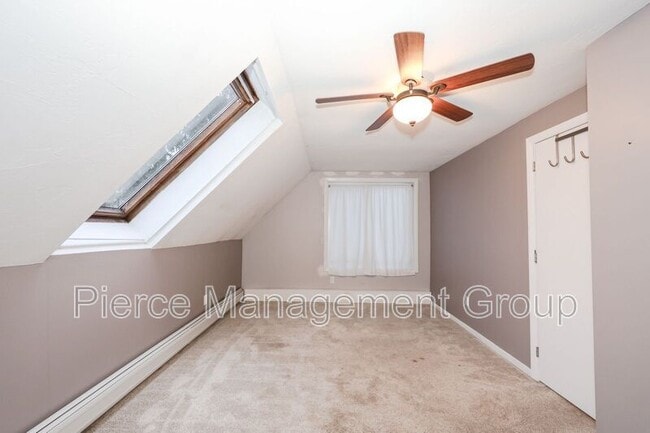 Building Photo - 9 Savage Ct