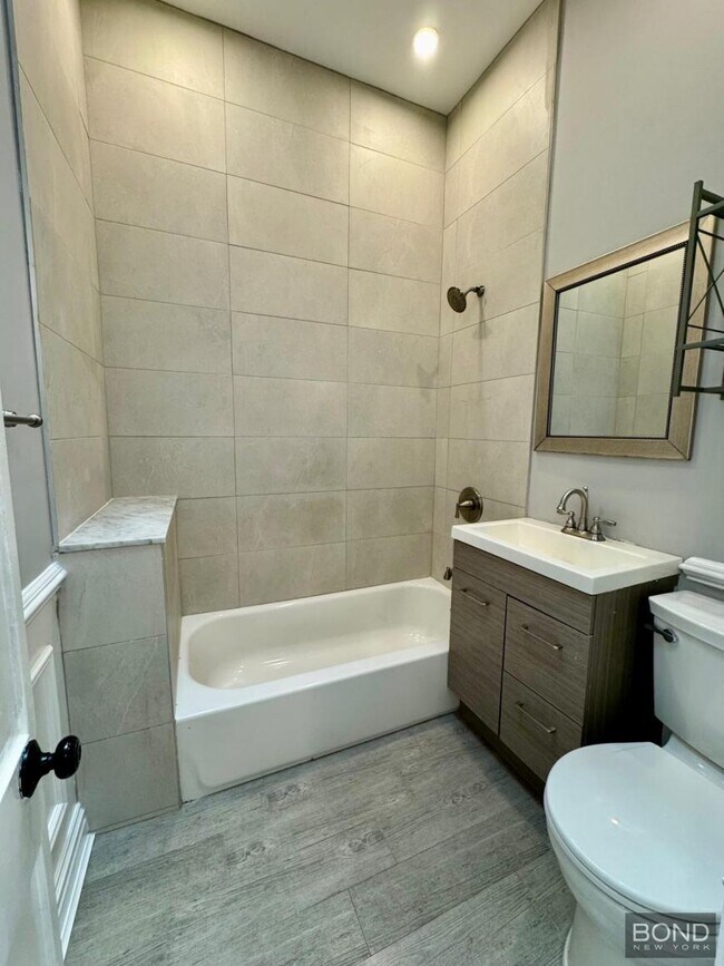Building Photo - 2 bedroom in BROOKLYN NY 11208