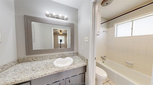 Building Photo - 1417 Antone Ct