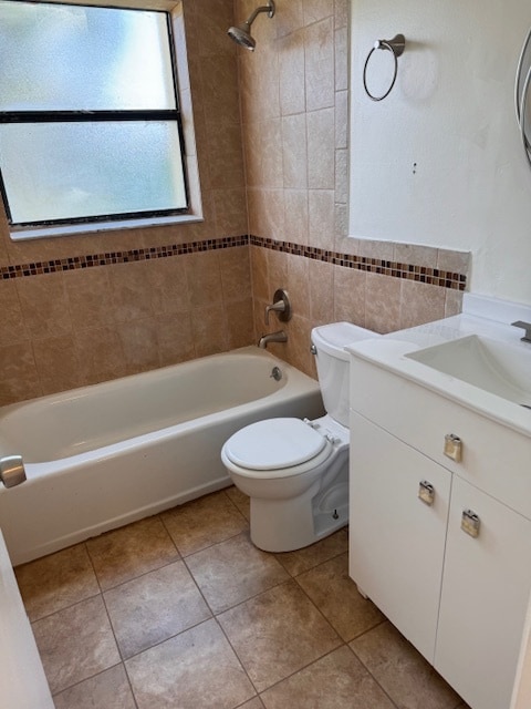 Guest Bathroom - 11006 Royal Palm Blvd