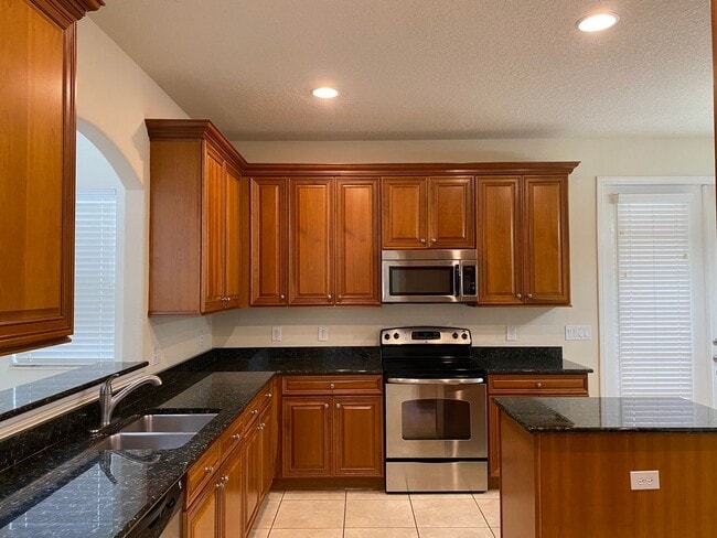 Building Photo - 2740 Swoop Cir