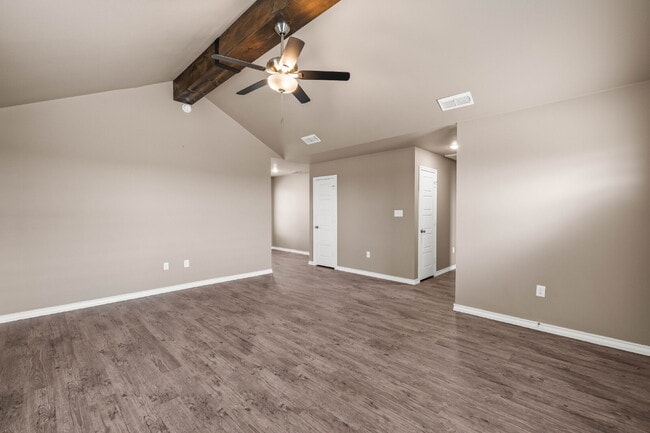 Building Photo - Modern Home in Abernathy, TX