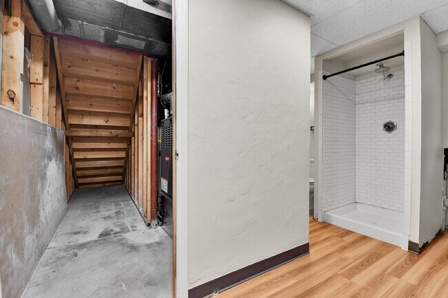 Building Photo - $2,795.00 - 4 Bedroom, 3 Bathroom, Single ...