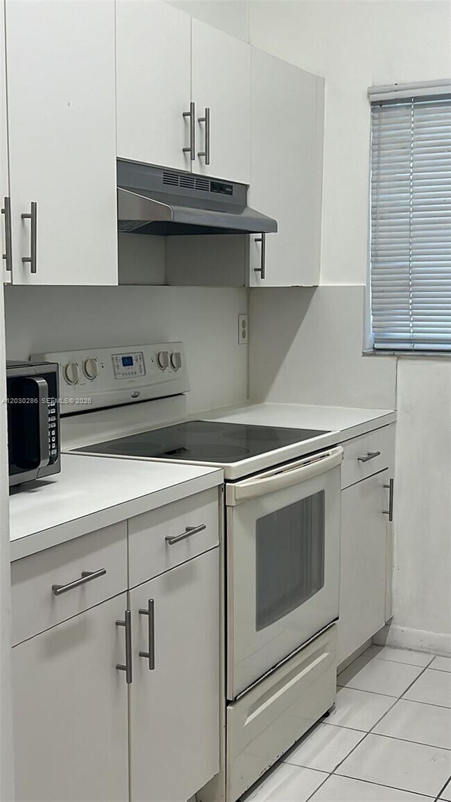 Building Photo - 15315 SW 76th Terrace