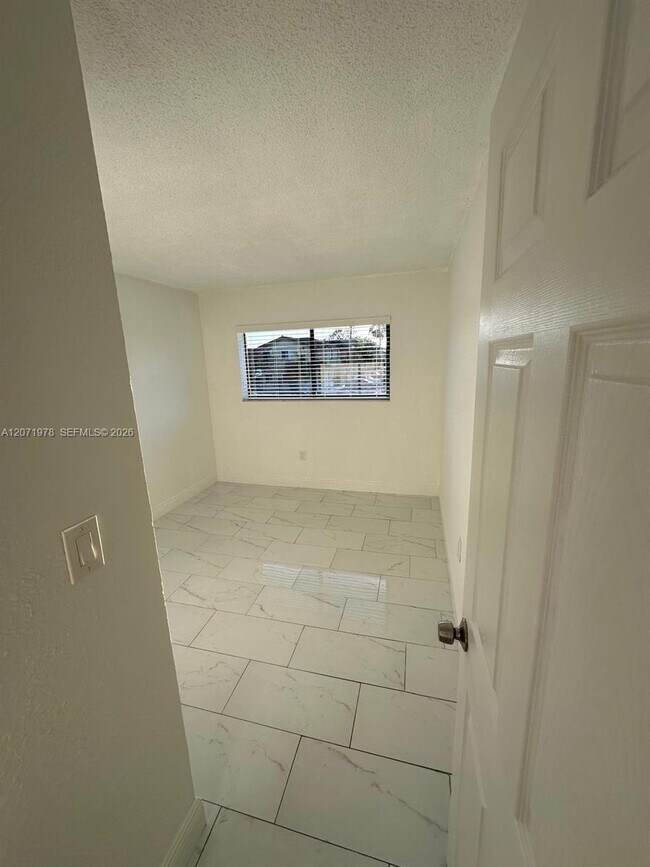 Building Photo - 7401 SW 152nd Ave