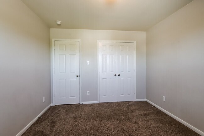Building Photo - 3355 Allington Ct