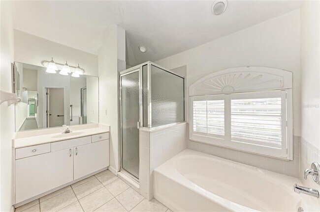 Building Photo - 3219 58th Terrace E