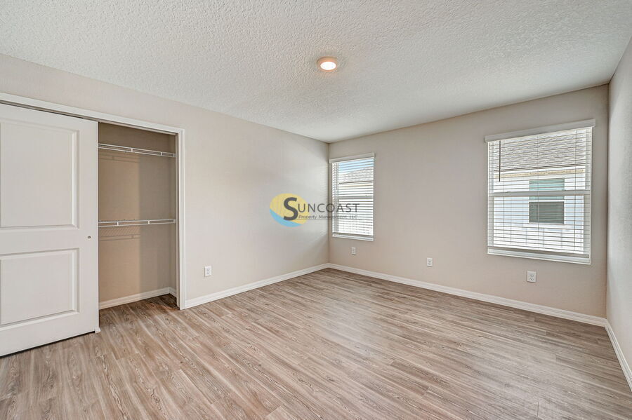 Building Photo - 9532 Hood Rd