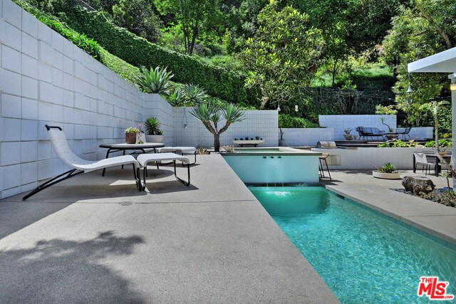 Building Photo - 3433 Shernoll Pl