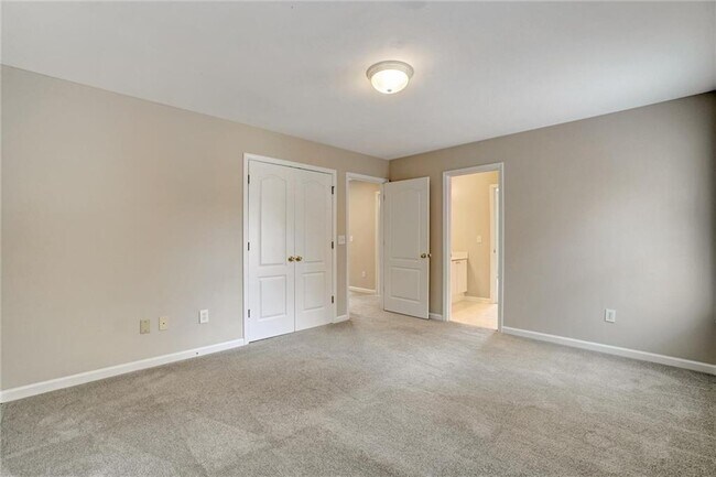 Building Photo - 115 Brookeivey Ln