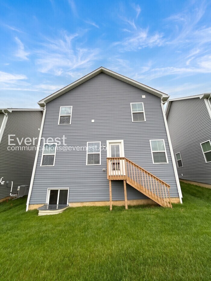 Building Photo - 8555 Erie Lp