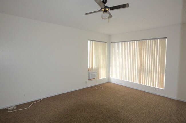 Building Photo - 6 Mos Lease - Ewa Beach 2br/2ba Townhome w/Garage at The Arbors