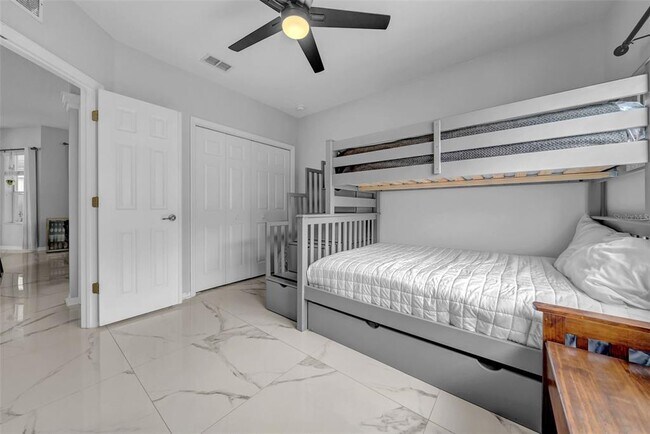 Building Photo - 4455 Gevalia Dr