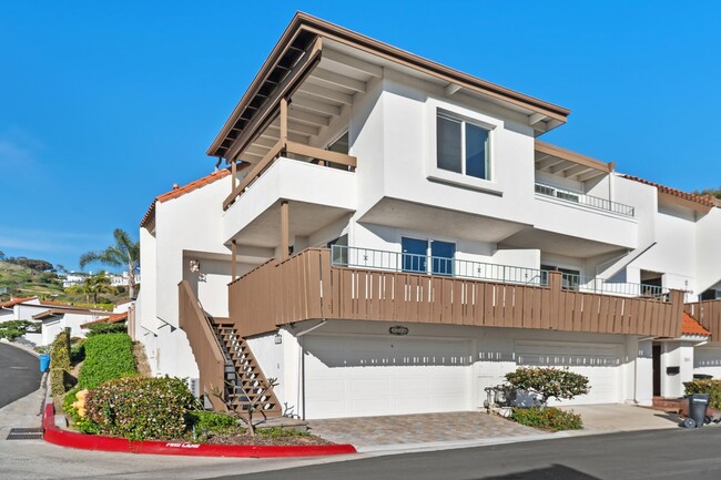Building Photo - 3506 Calle Verano