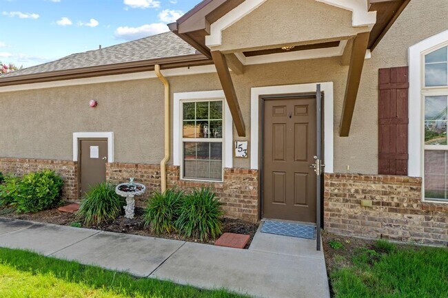 Building Photo - 1900 Little Elm Trail