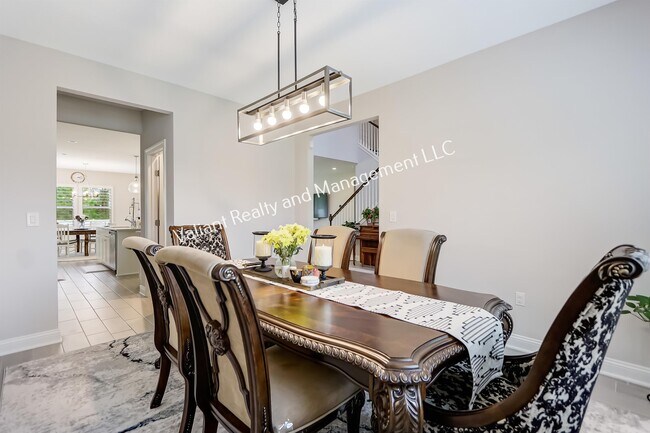 Building Photo - 295 Morning Mist Ln