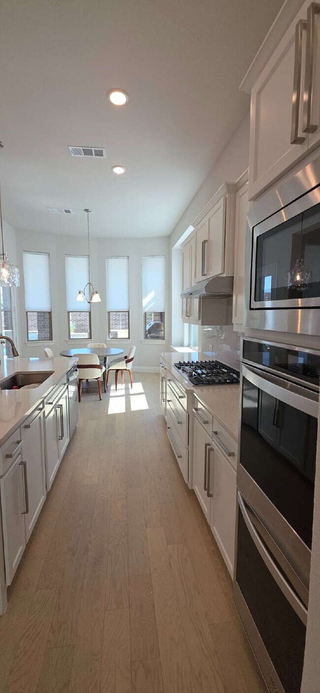 Building Photo - COMING SEPTEMBER - Spectacular Mansfield Retreat with Pool & Outdoor Kitchen!