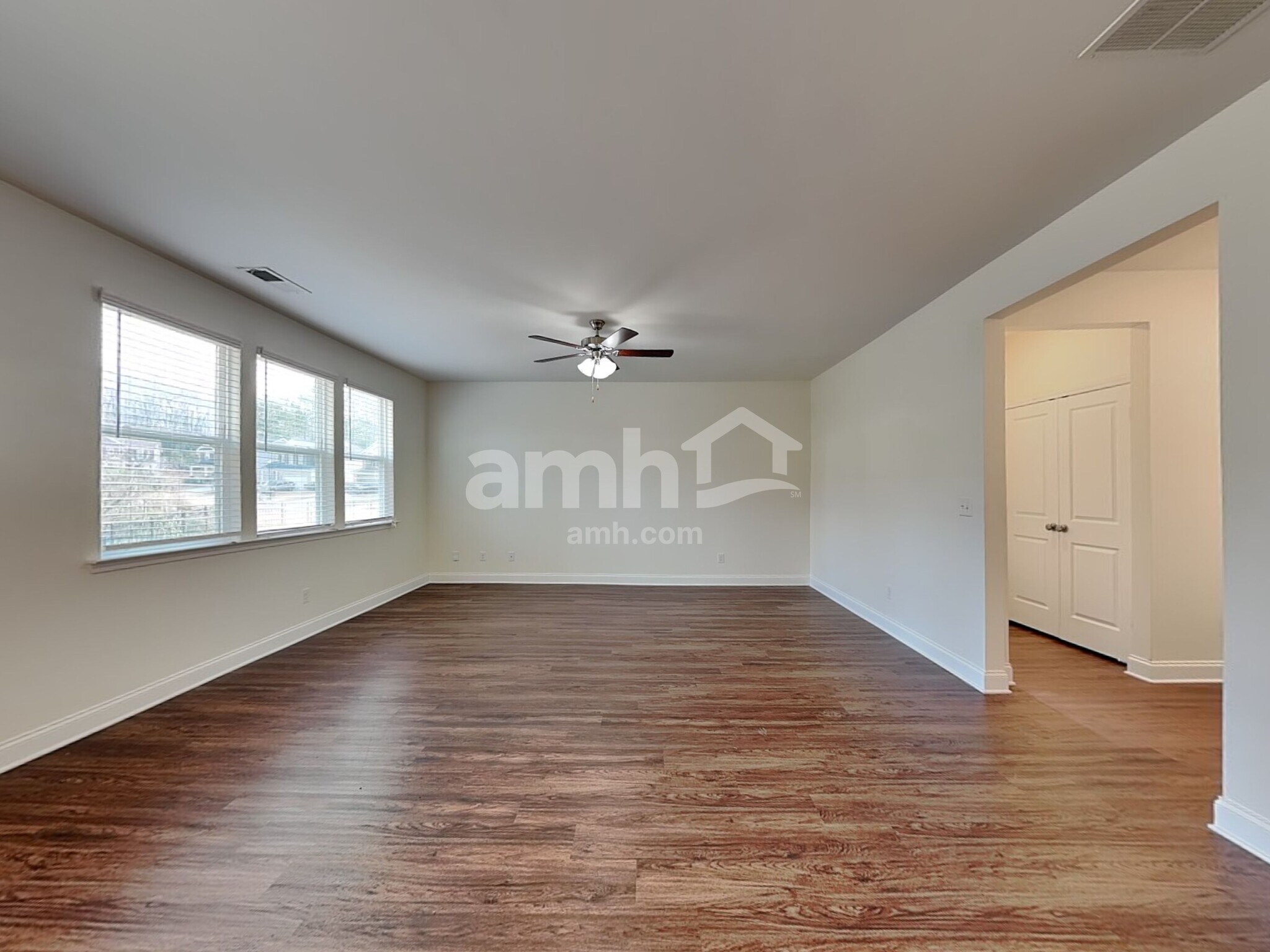 Building Photo - 2150 Brook Enclave Trail