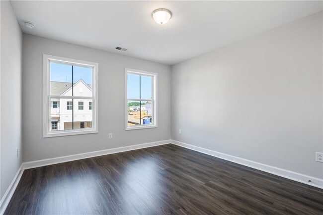 Building Photo - 3744 Silvery Wy
