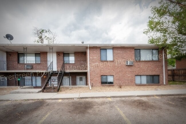 Building Photo - 3023 Denver St