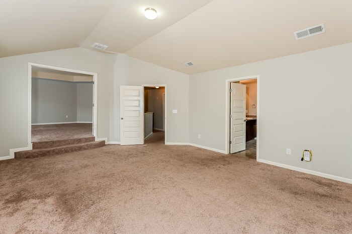 Building Photo - 426 Sonja Ln