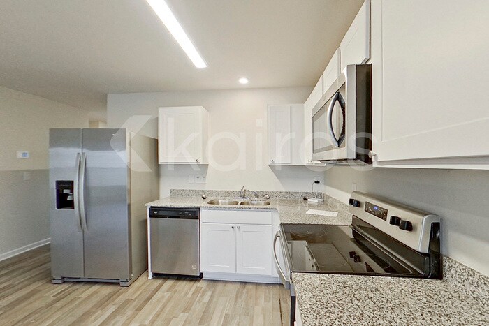 Building Photo - 1237 Zoysia Dr