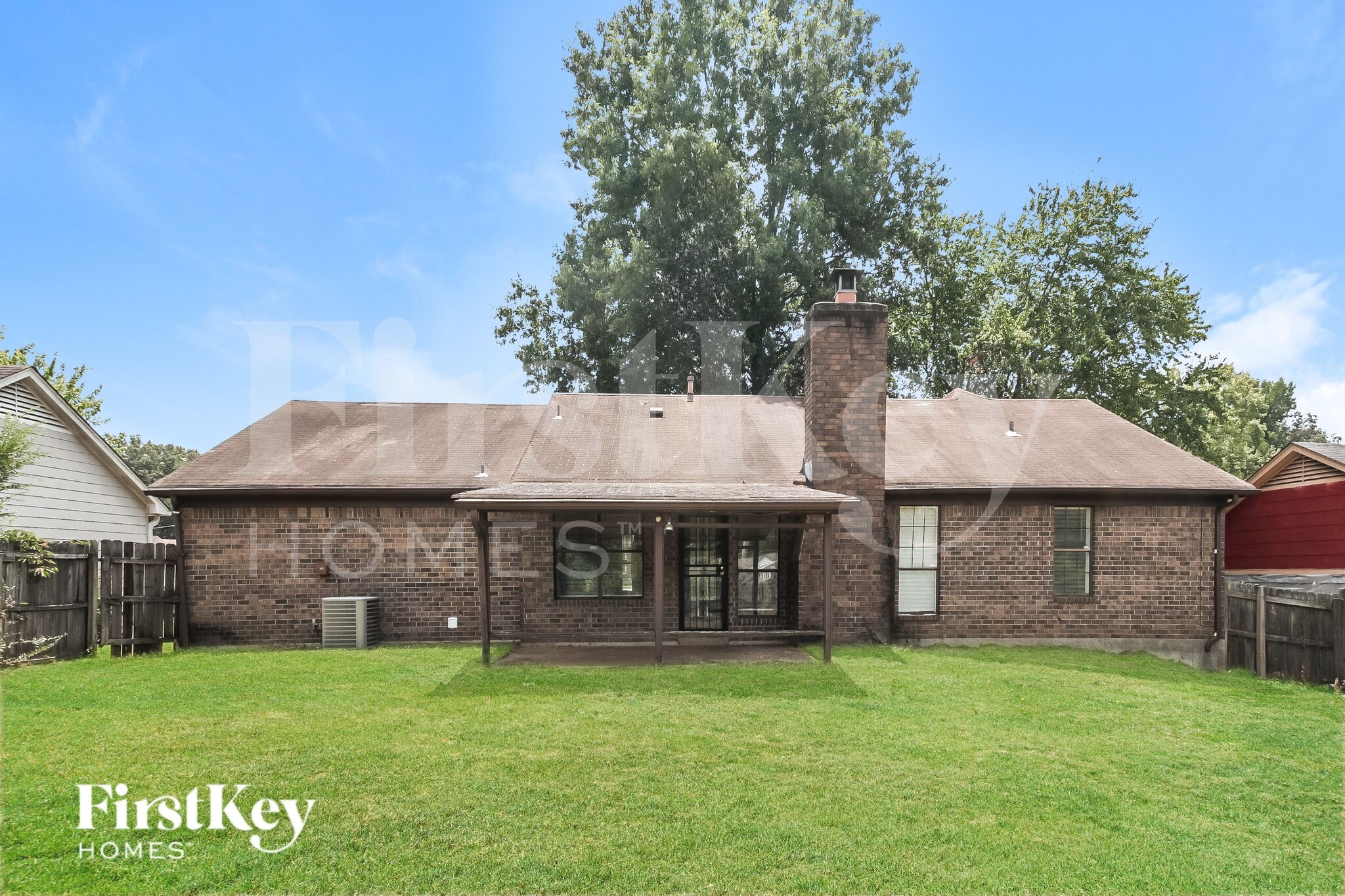 Building Photo - 4834 Walden Glen St