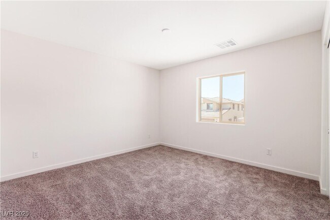 Building Photo - 9692 Jade Rise Ave