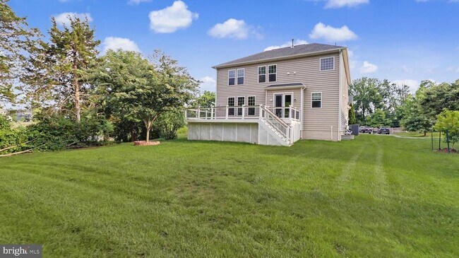 Building Photo - 40978 Spur Run Ln