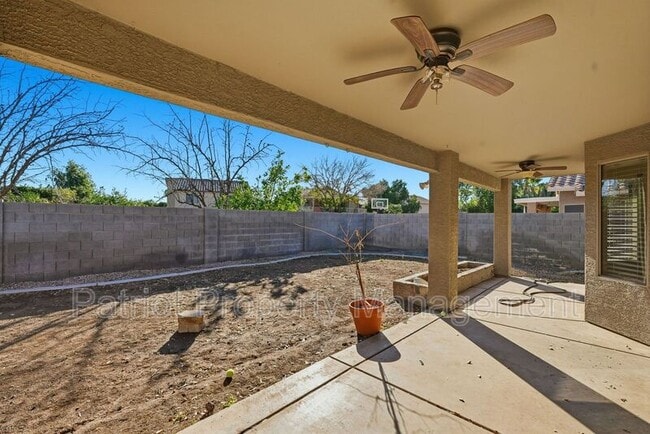 Building Photo - 1281 N McKenna Ln