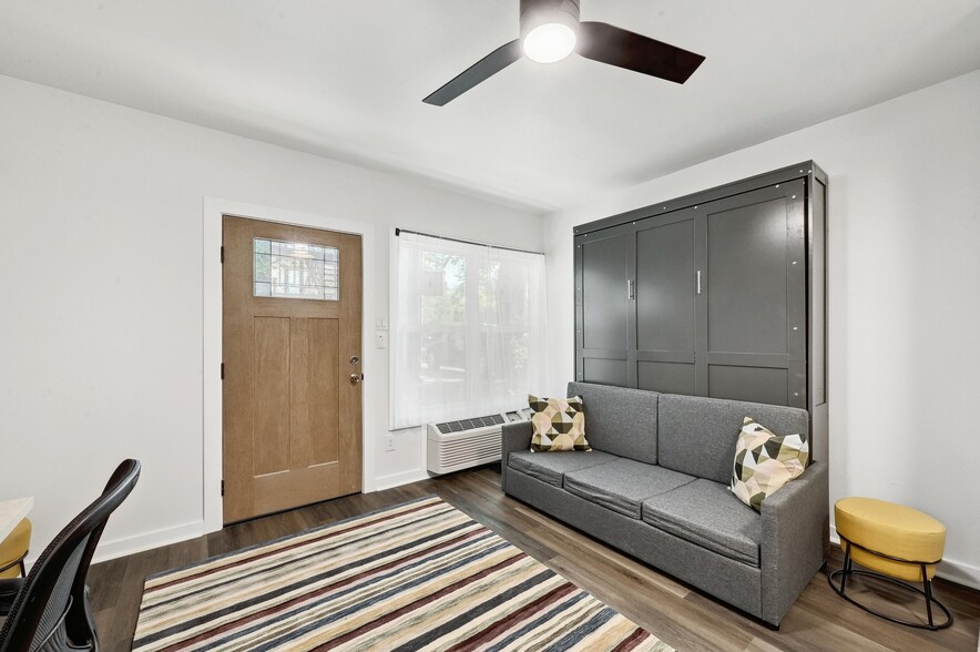 Building Photo - 2802 Whitis Ave