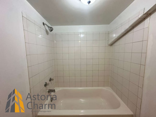 Building Photo - One month free on a 13-month lease or $1,846/month for 13 months with move in by February 15