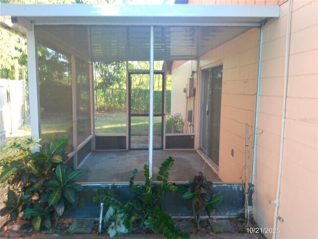 Building Photo - 5146 Cimarron Dr
