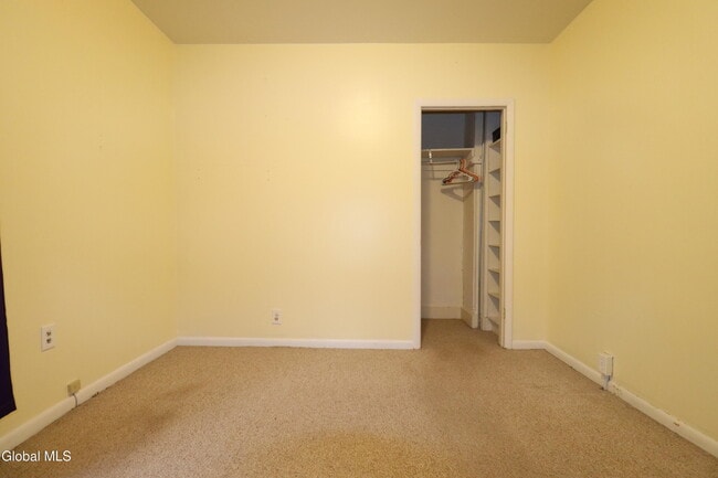 Building Photo - 29 Stewart St