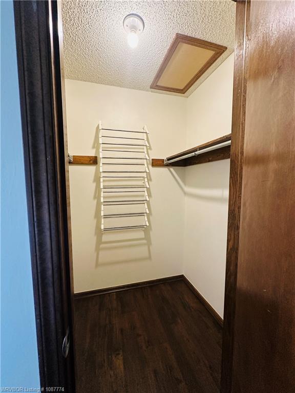 Building Photo - 3406 Erin Oaks Ct