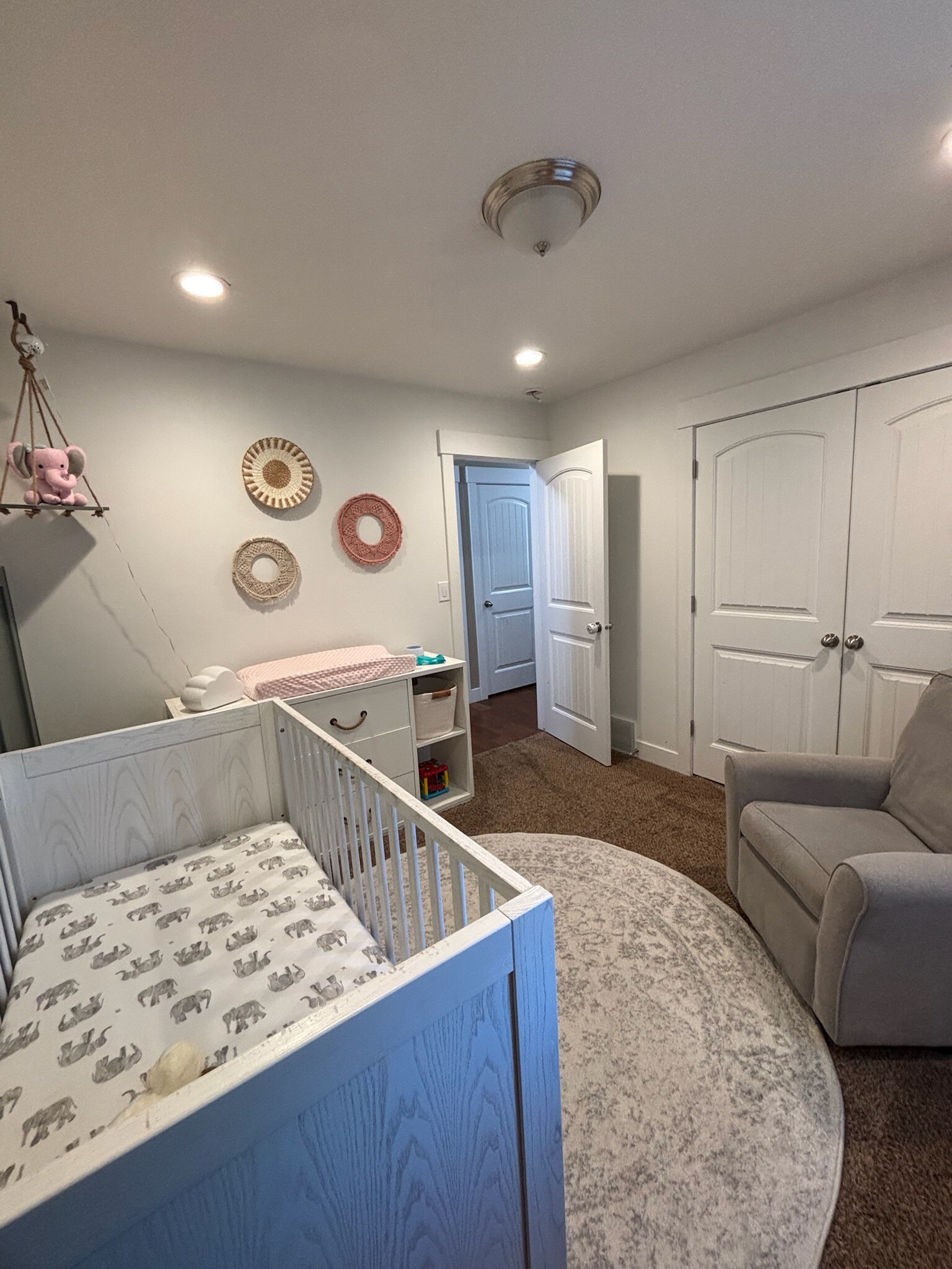 Main floor bedroom - 2439 E Ox Yoke Dr