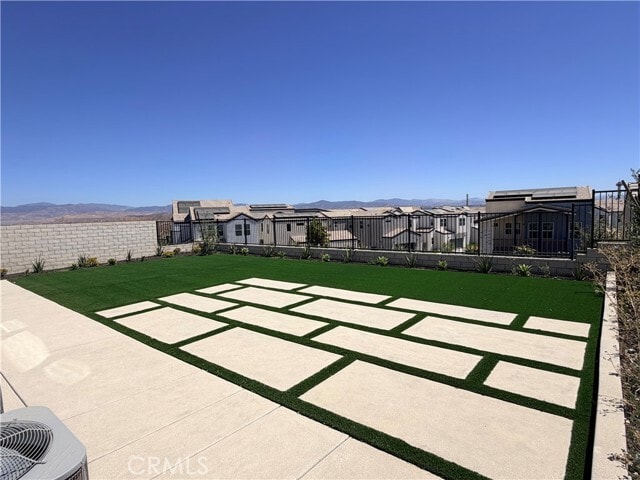 Building Photo - 27562 Juniper Ln