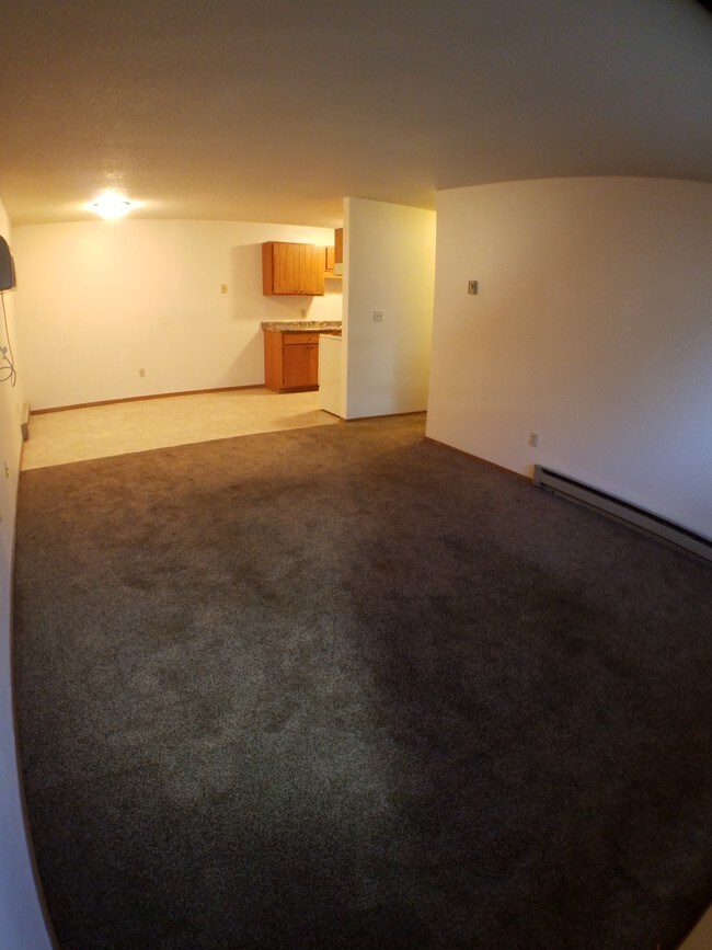 Maci May 2643 Arrowhead Rd S Fargo ND 58103 Apartment Finder