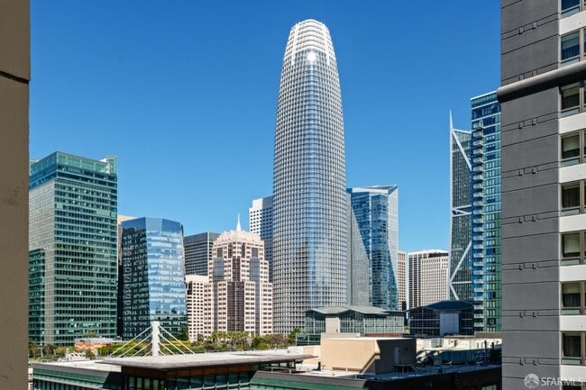 Building Photo - 246 2nd St