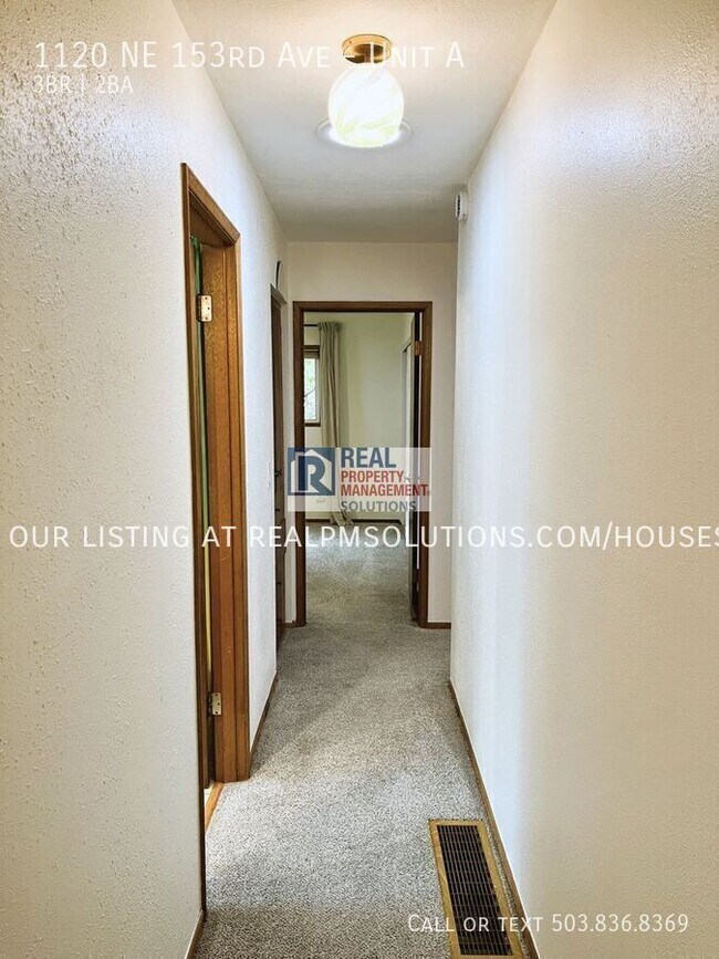 Building Photo - 1120 NE 153rd Ave