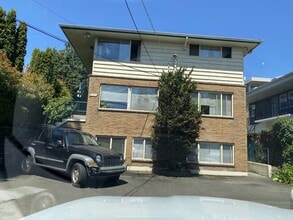 Building Photo - 1440 NW 60th St