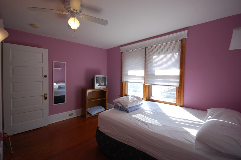 Building Photo - 16 Ravenscroft Dr