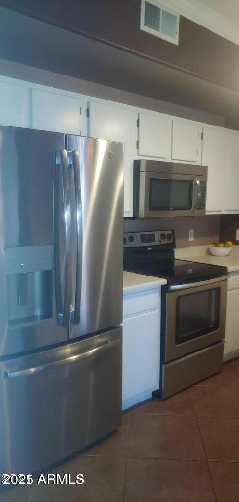 Building Photo - 3236 E Chandler Blvd