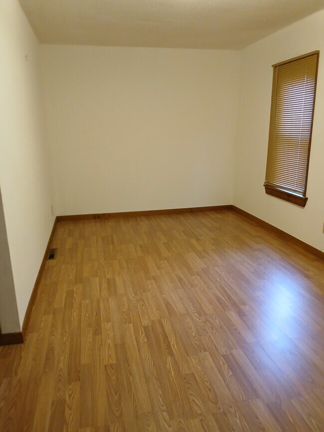 Building Photo - 444 Carola St