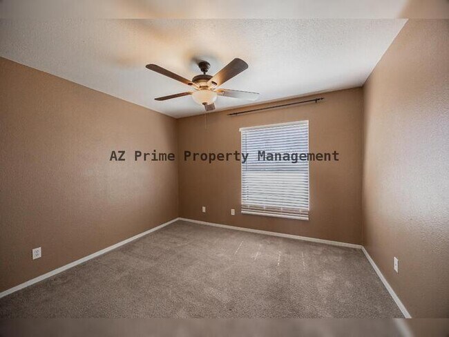 Building Photo - 3434 W Kings Ave