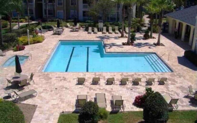 Building Photo - 1037 S Hiawassee Rd