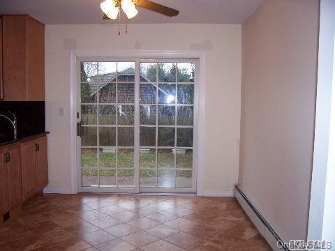 Building Photo - 11 Wilhow Ct