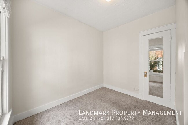 Building Photo - 812 Farragut Pl